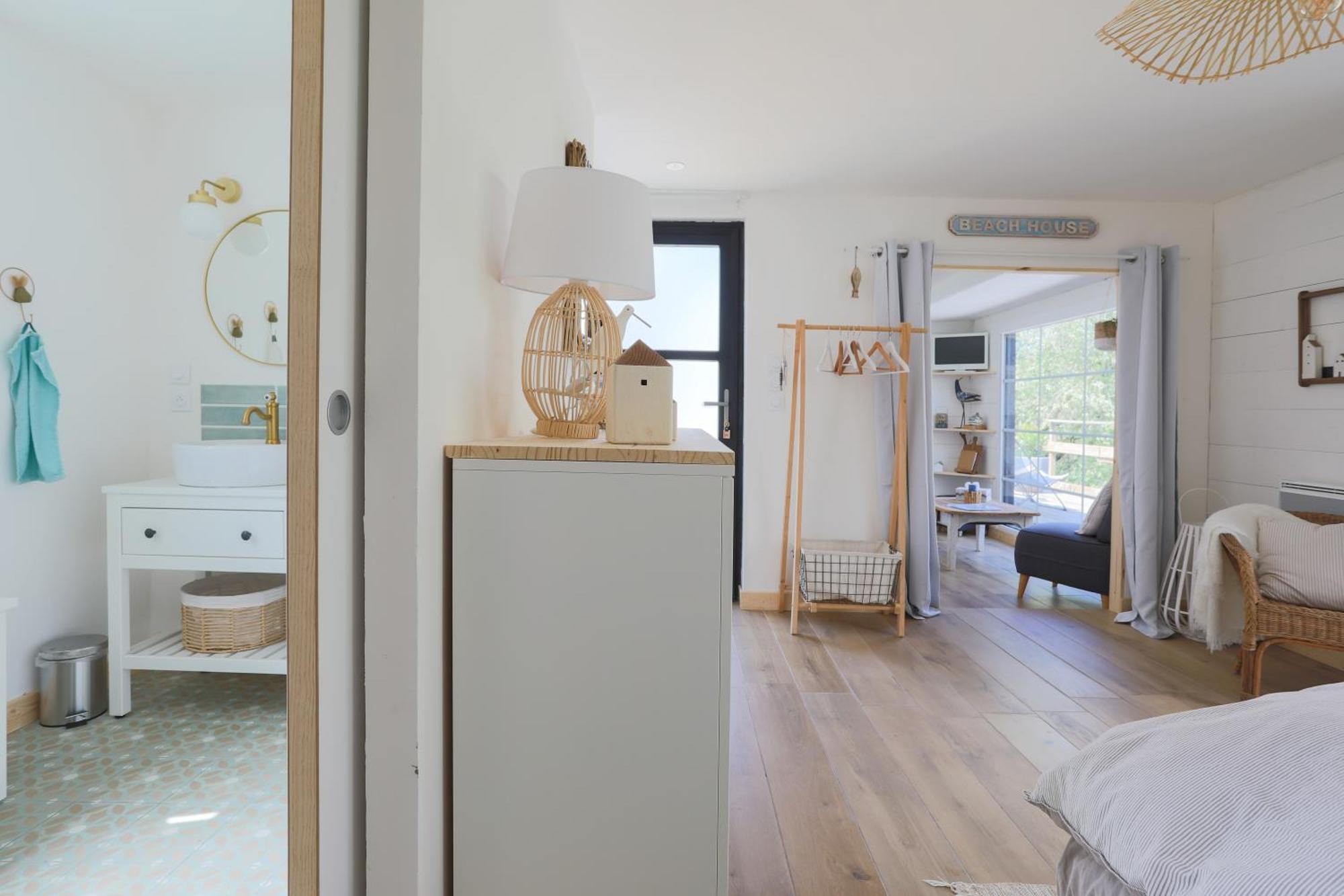 Lodge Avec Vue Sur La Riviere Lannion Kültér fotó