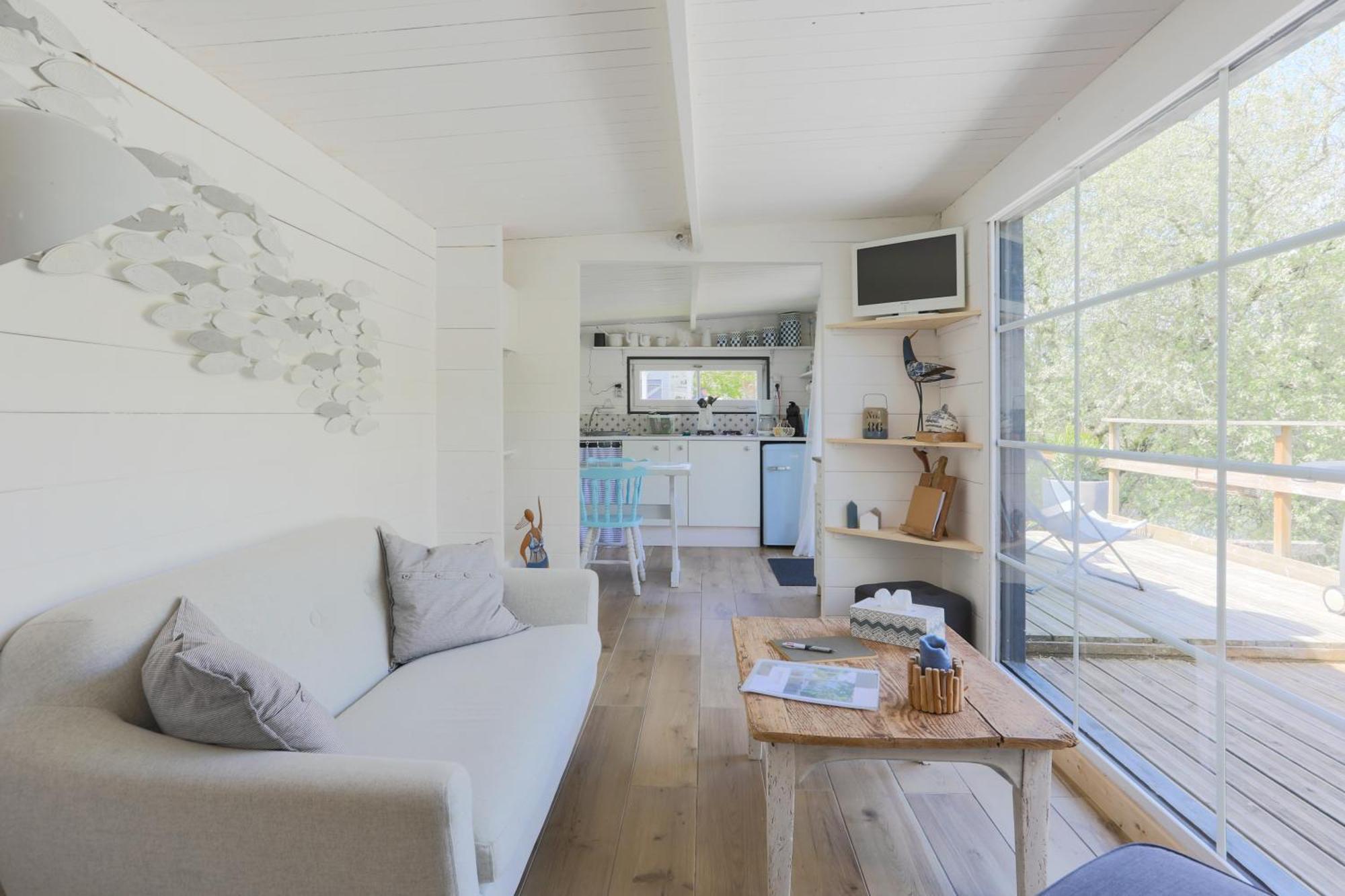 Lodge Avec Vue Sur La Riviere Lannion Kültér fotó